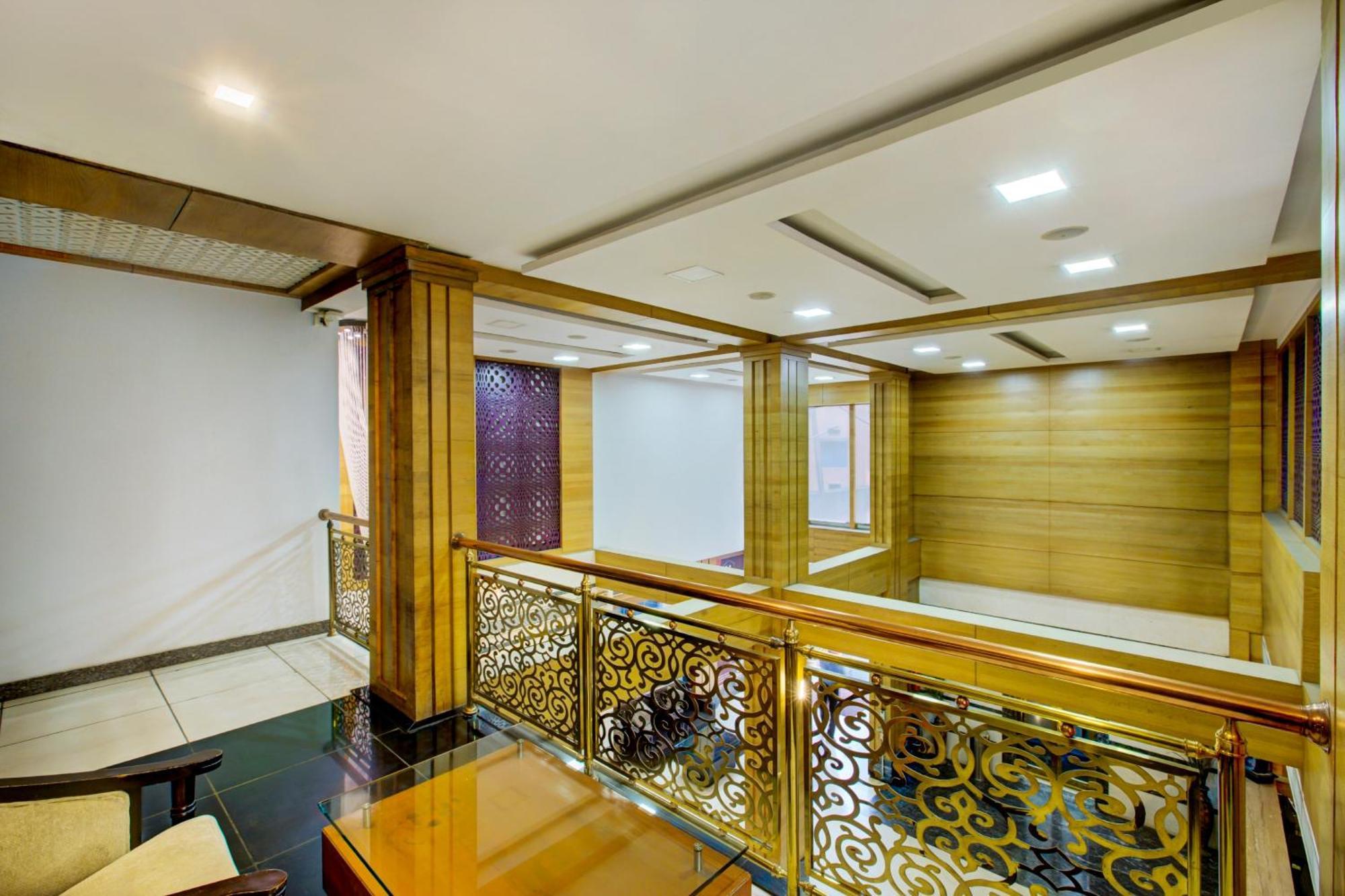 Super Townhouse Oak Jvh Hotel Bengaluru Kültér fotó